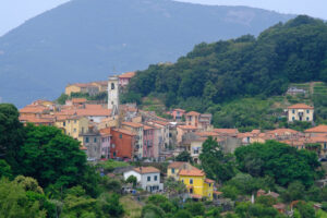 Pitelli. Pitelli, village of La Spezia. Stock photos. - MyVideoimage.com | Foto stock & Video footage