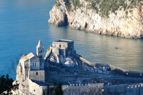 Portovenere church on the rocks overlooking the sea. Ancient medieval building near the Cinque Terre in Liguria - MyVideoimage.com | Foto stock & Video footage