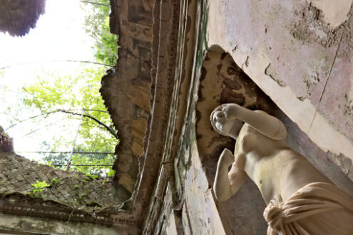 Reggia di Caserta, Italy. 10/27/2018. Fake ruins in an underground environment in the park. - MyVideoimage.com