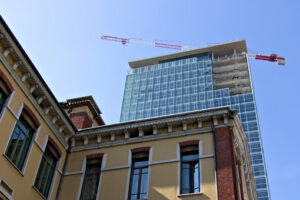 Ristrutturazione facciata. Renovation of the facade of a building - MyVideoimage.com | Foto stock & Video footage