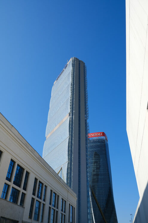 Skyscrapers Milan. Citylife shopping district and the Allianz tower designed by Arata Isozaki. CityLife includes three skyscrapers and pedestrian areas with greenery. - MyVideoimage.com | Foto stock & Video footage