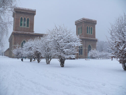 Snowfall at the park of the textile museum of Busto Arsizio. - MyVideoimage.com