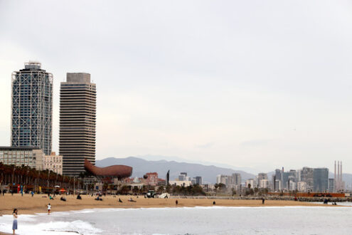 The skyline of Barcelona with the sea, the beach and modern buildings. Barcellona foto. Barcelona photo.