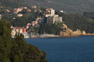 The town of Lerici and its castle overlooking the sea of Liguria - MyVideoimage.com