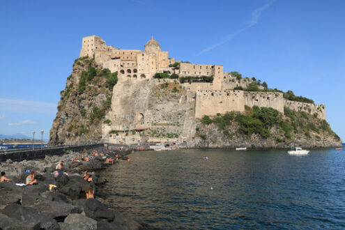 The village of Ischia Ponte and the Aragonese Castle. Foto Ischia photos.