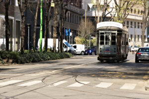 Tram Milano. An ancient tram in the center of Milan - MyVideoimage.com | Foto stock & Video footage