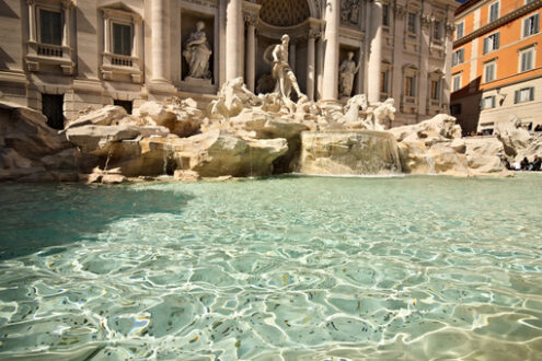Trevi Fountain in Rome with the sculpture of Neptune. - MyVideoimage.com | Foto stock & Video footage