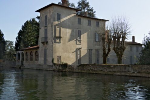 Turbigo, Milan, Lombardy, Italy. Villa built on the banks of the Naviglio Grande near Milan - MyVideoimage.com