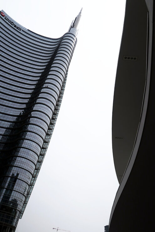 Unicredit. Milan. The Unicredit Tower, the tallest skyscraper in Italy. - MyVideoimage.com | Foto stock & Video footage