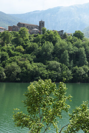 Vagli di Sotto, Garfagnana, Lucca, Tuscany. Italy. - MyVideoimage.com | Foto stock & Video footage