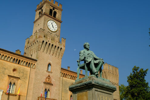 Verdi monument in Busseto. Monument to the Italian composer Giuseppe Verdi. Stock photos. - MyVideoimage.com | Foto stock & Video footage