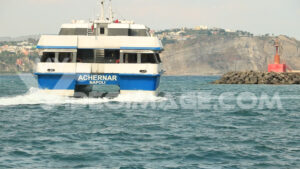 Video monte di Procida. Traghetto nel golfo di Napoli. Video filmati royalty free. - MyVideoimage.com | Foto stock & Video footage