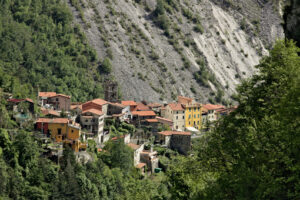 Village of Colonnata. Panorama. Tuscany. View of the village of Colonnata, where the famous lard is product. Stock free photo - MyVideoimage.com | Foto stock & Video footage